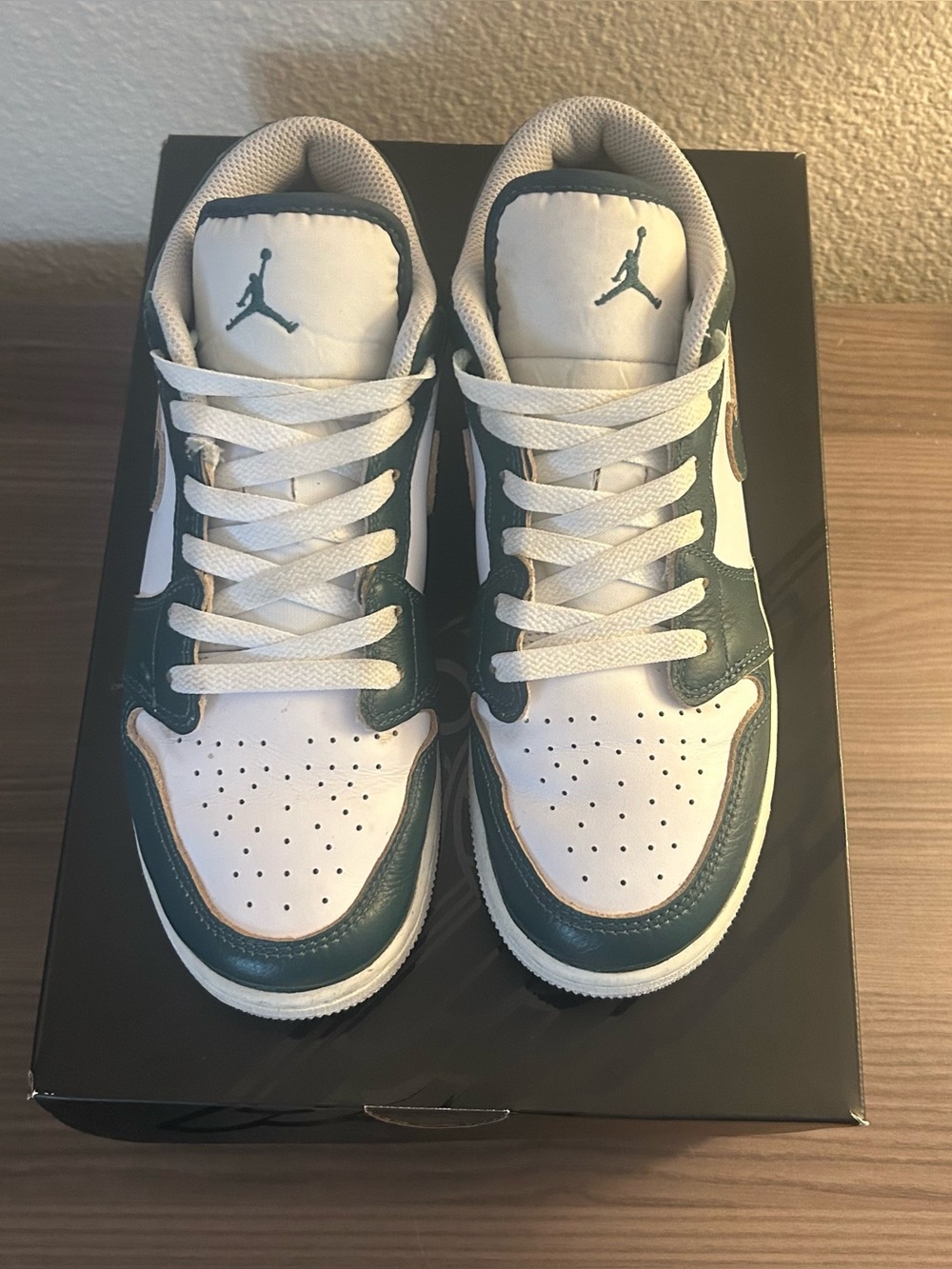 Women’s or Kids' Low-Top Jordans  in White & Green